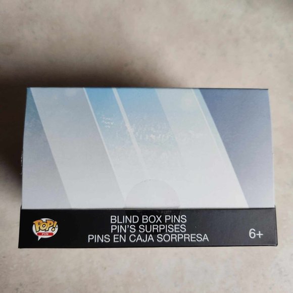 Box of 12 - WWE Funko POP Pin Blind Box Entertainment Earth Exclusive - Picture 3 of 7